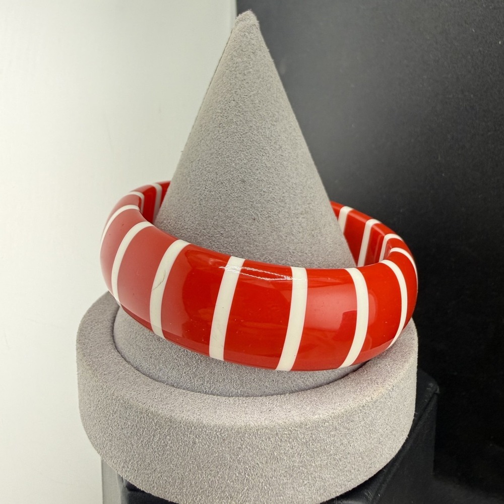 Vintage Estate Bangle Bracelet Red White Stripe Retro 8.5in